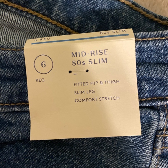 Universal Thread Women's Mid-Rise 80's Slim Fit Jeans - Picture 8 of 9